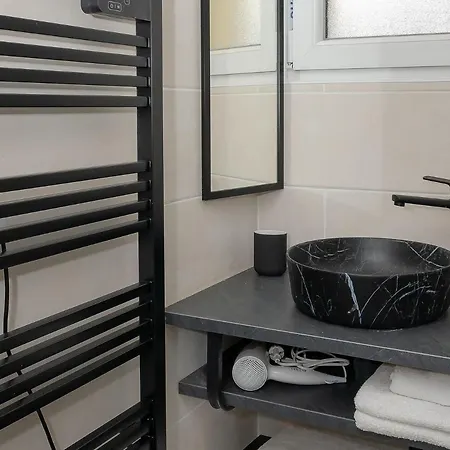 Les Iris Apartment Le Massot