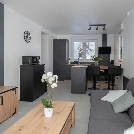 Apartman Les Iris *